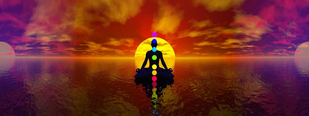 Clearing aura and chakras with energy work and personal coach Corinna Enners