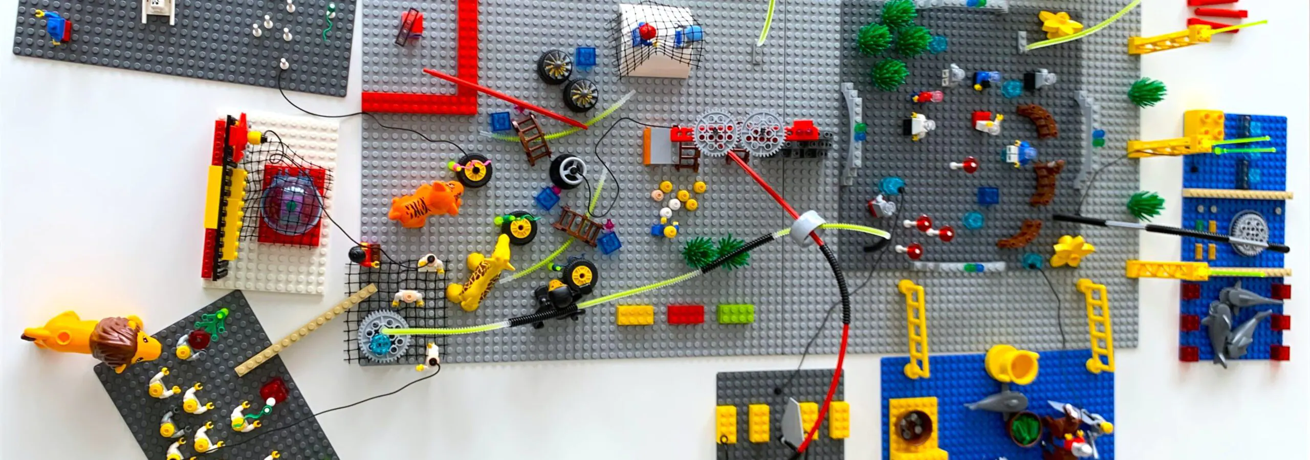 Lego Workshop - wenn aus Einzelmodellen ein Gruppenmodell entsteht